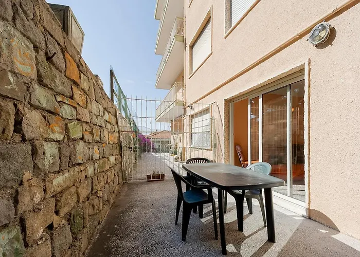 Primavera - Private Terrace